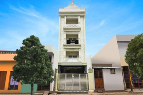 Super Collection O Paschim Dwar Near Jagannatha Temple